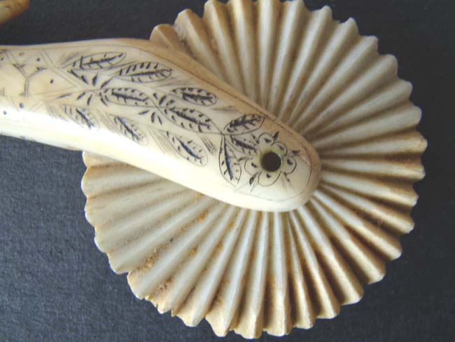 A fine and rare 19th century sailor made Whalebone Pie Crimper inscribed "Made for 'SWEET SALLY' by Thomas Allen 1859." — image 4